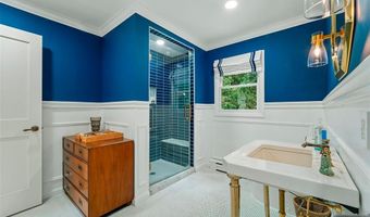 26 Bradrick Ln, Allendale, NJ 07401