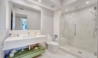 19900 E Country Club Dr TS16, Aventura, FL 33180
