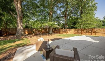 2562 Roseview Ln, Charlotte, NC 28205