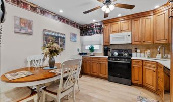 27 E 34TH St, Bayonne, NJ 07002