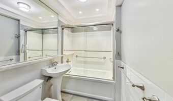 3900 CATHEDRAL Ave NW 304-A, Washington, DC 20016