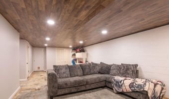 19201 Moulin St, Abingdon, VA 24210
