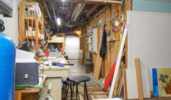 247 Burleigh Rd, Bangor, ME 04401