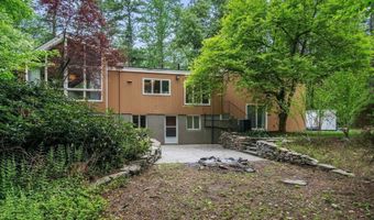 181 Thayer Farms Rd, Attleboro, MA 02703