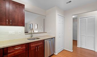 20604 CORNSTALK Ter 301, Ashburn, VA 20147