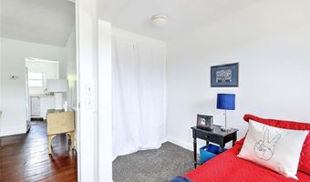 59 Booth Ave, East Providence, RI 02915