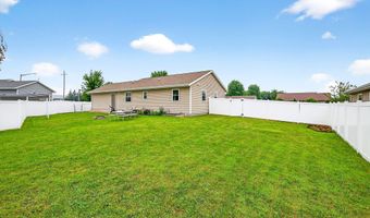 2403 W AMERICAN Dr, Neenah, WI 54956