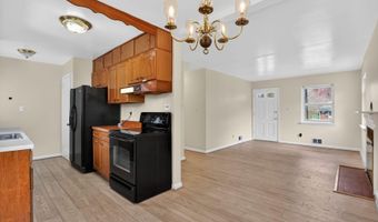3601 CREST Dr, Annandale, VA 22003