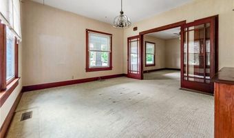 213 W 2nd St, Alma, MO 64001