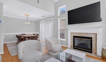 6607 THACKWELL Way 2203, Alexandria, VA 22315