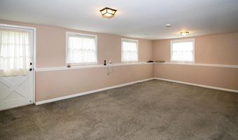 6 S BELL Rd, Bellmawr, NJ 08031