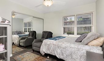 3340 Cadencia St, Carlsbad, CA 92009