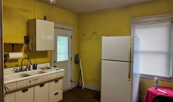 139 Shields Ln, Adena, OH 43901