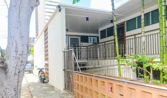 1423 Emerson St 105, Honolulu, HI 96813