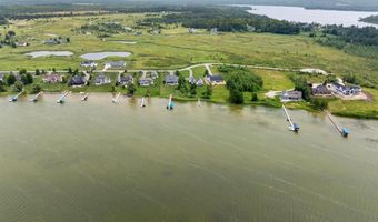 6097 Summerside Dr, Alanson, MI 49706
