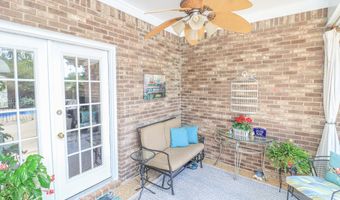 106 Glenside Dr, Brandon, MS 39042