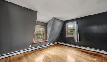 2 Sequoia Dr, Cromwell, CT 06416
