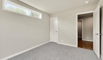 19572 Lakewood Ct, Aurora, OR 97002