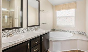 525 W El Norte Pkwy 214, Escondido, CA 92026