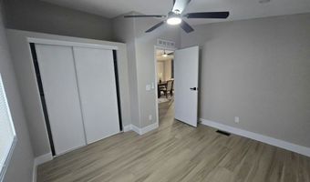 6105 E. Sahara Ave 10, Las Vegas, NV 89142