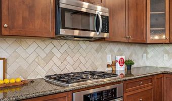 3904 Asbury Ln, Addison, TX 75001