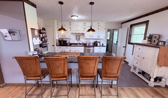 621 Hwy 62 W, Ash Flat, AR 72513
