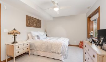 6942 St Rt 350, Aurora, IN 47001