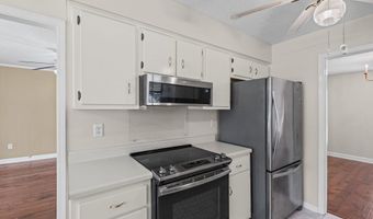 3933 ROBIN HILL Dr, Bartlett, TN 38135