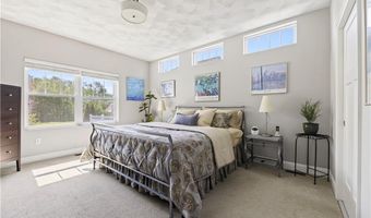 55 Morningside Dr, North Kingstown, RI 02852