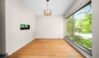2125 Needham Rd, Ann Arbor, MI 48104