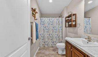 1306 4th St, Asotin, WA 99402