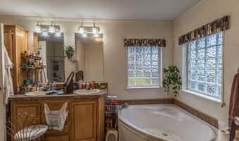 5 ROAD 49037, Bloomfield, NM 87413