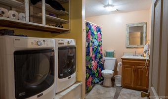 408 Clear Lks, Buhl, ID 83316