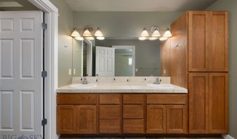 712 Forestglen Dr B, Bozeman, MT 59718