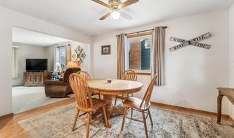 1413 E PERSHING St, Appleton, WI 54911