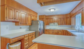 5 STUART Dr, Dover, DE 19901