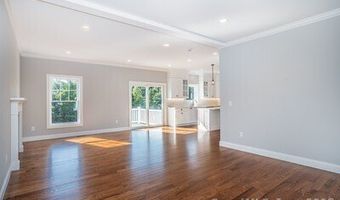 963 High Rd, Berlin, CT 06037