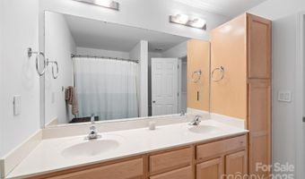 511 Donatello Ave, Charlotte, NC 28205