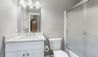 199 Raleigh Ct, Aurora, OH 44202