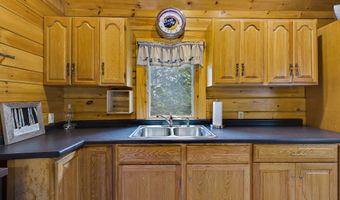 15 N Ridge Rd, Beaver Cove, ME 04441