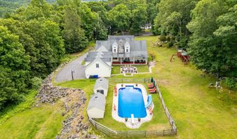 40 Old Bridge Rd, Brookfield, CT 06804