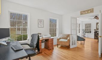 188 Falls Rd, Bethany, CT 06524