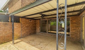 69 Sycamore Ln, Brandon, MS 39042
