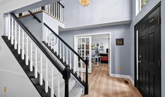 703 Trago Creek Dr, Ballwin, MO 63021