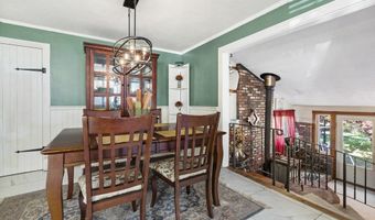 648 Plymouth St, Abington, MA 02351