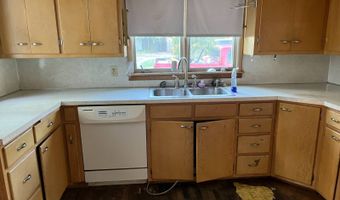 621 N Springfield, Anthony, KS 67003