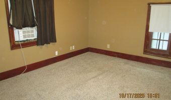 1006 Locust St, Atlantic, IA 50022