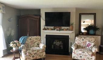 7 Harbour Vlg A, Branford, CT 06405