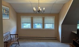 21 Wellington Pl, Amityville, NY 11701