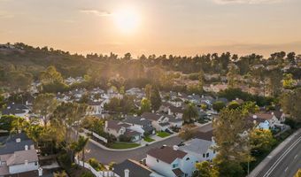 6759 Paseo Del Vis, Carlsbad, CA 92009